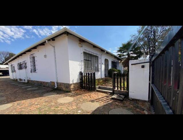 4 BEDROOM HOUSE FOR SALE IN PRIMROSE